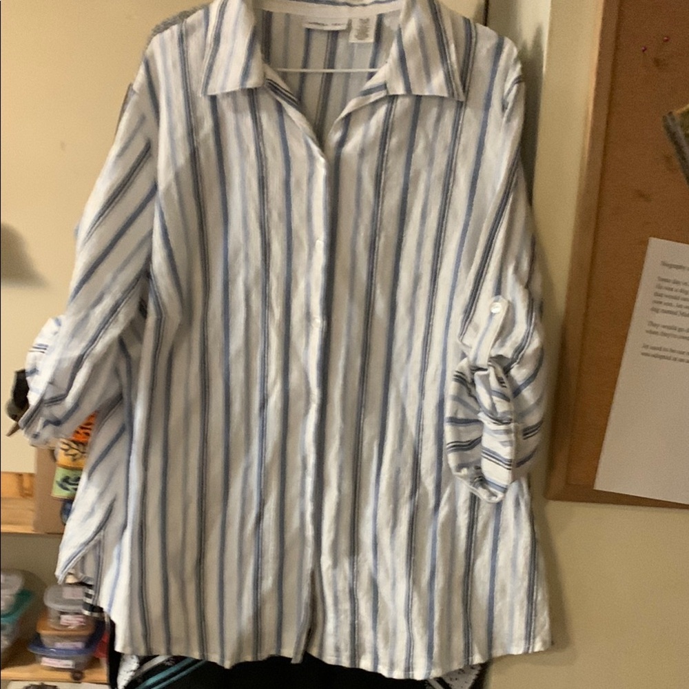 Blue and White Striped Women’s Shirt. Size 22W